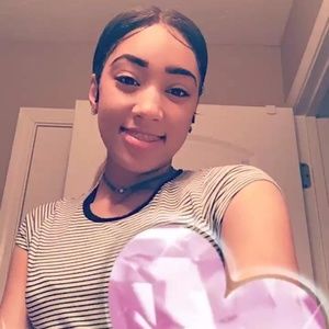 Meet your Posher, Meshell